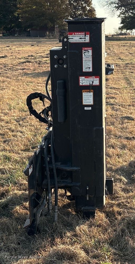 image for item DU6516 2019 Danuser SM40 skid steer post driver