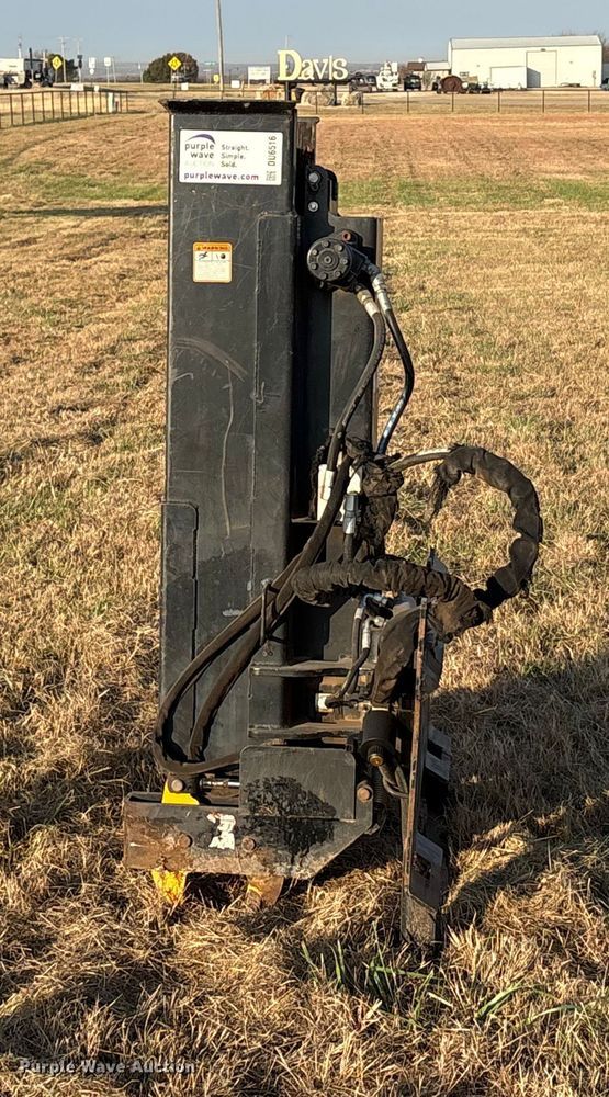 image for item DU6516 2019 Danuser SM40 skid steer post driver