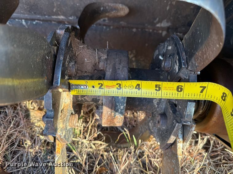 image for item DU6522 2020 Kubota SRT76 skid steer tiller