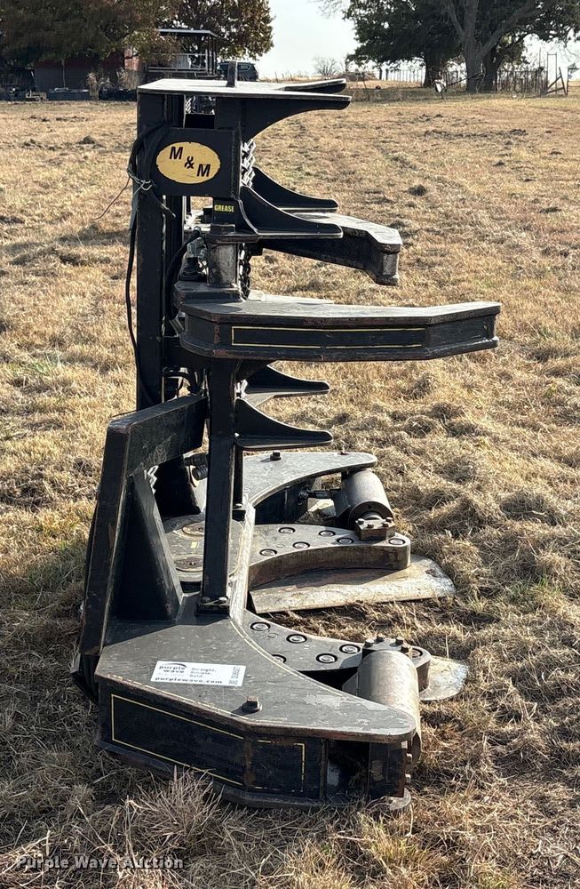 image for item DU6527 M&M HC16 skid steer tree shear