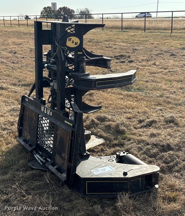 image for item DU6527 M&M HC16 skid steer tree shear