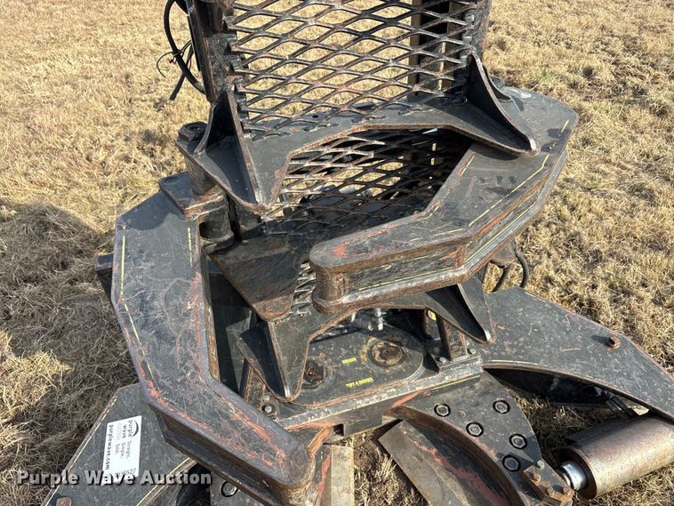 image for item DU6527 M&M HC16 skid steer tree shear