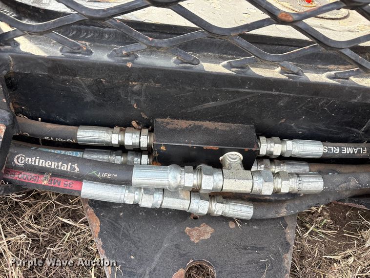 image for item DU6527 M&M HC16 skid steer tree shear