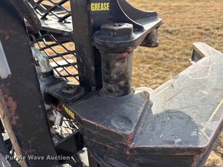 image for item DU6527 M&M HC16 skid steer tree shear