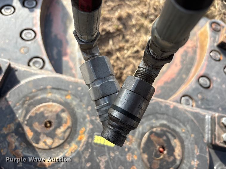 image for item DU6527 M&M HC16 skid steer tree shear