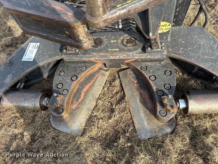 image for item DU6527 M&M HC16 skid steer tree shear