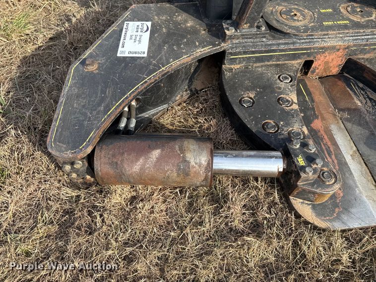 image for item DU6528 M&M HC16 skid steer tree shear