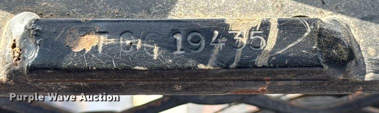 image for item DU6528 M&M HC16 skid steer tree shear