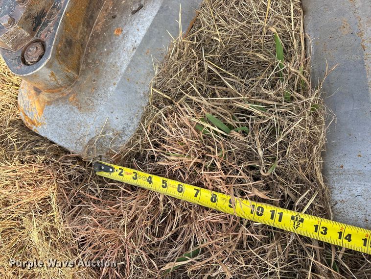 image for item DU6529 M&M HC16 skid steer tree shear