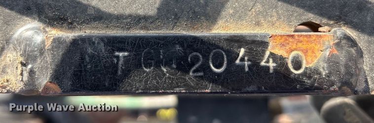 image for item DU6529 M&M HC16 skid steer tree shear