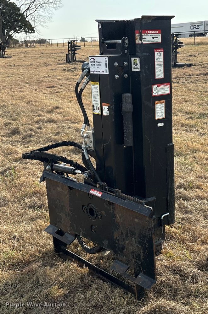 image for item DU6533 2021 Danuser SM40 skid steer post driver