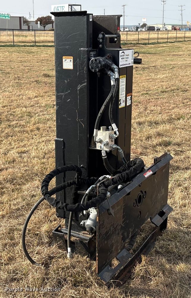 image for item DU6533 2021 Danuser SM40 skid steer post driver