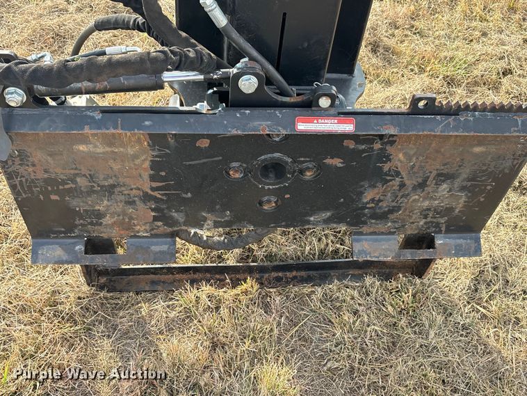 image for item DU6533 2021 Danuser SM40 skid steer post driver