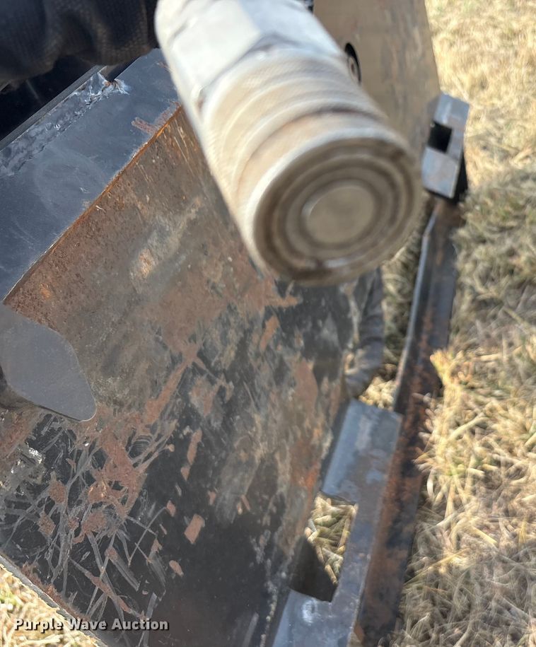 image for item DU6533 2021 Danuser SM40 skid steer post driver