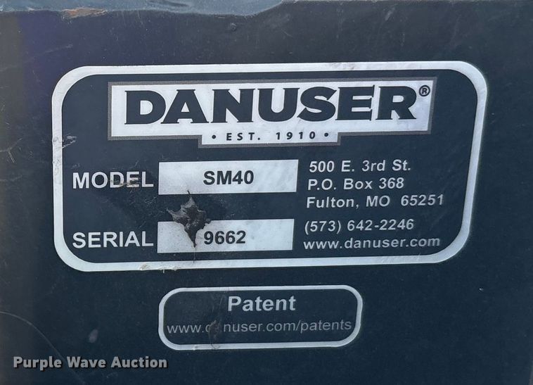 image for item DU6534 2022 Danuser SM40 skid steer post driver