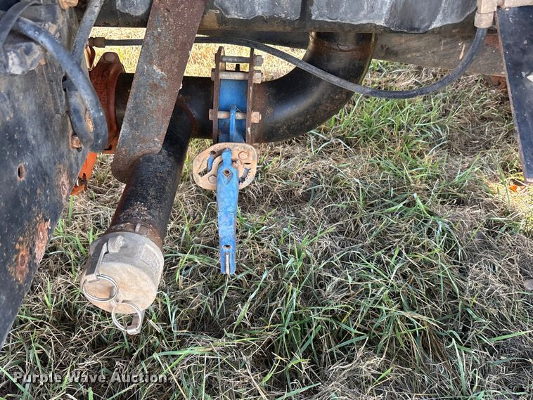 image for item DU6538 2015 Ford F750 water truck