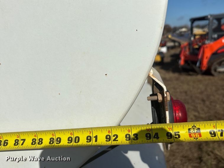 image for item DU6538 2015 Ford F750 water truck