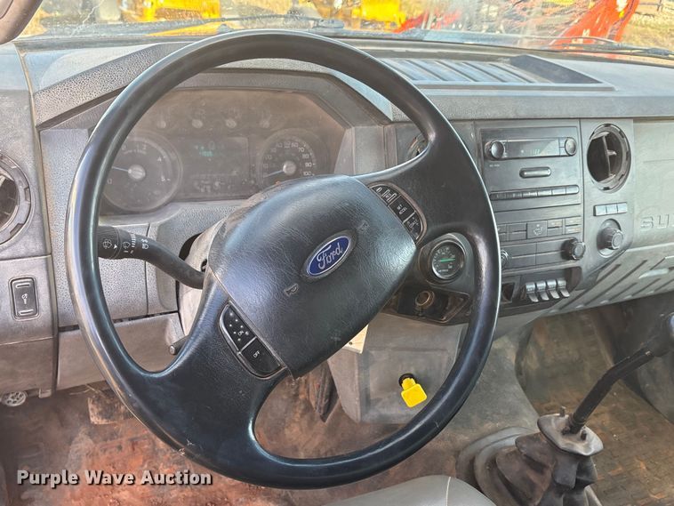 image for item DU6538 2015 Ford F750 water truck