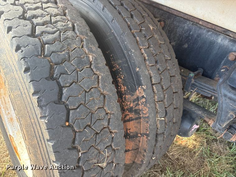 image for item DU6538 2015 Ford F750 water truck