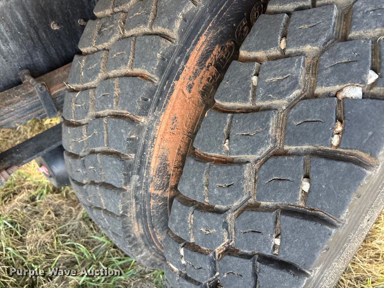 image for item DU6538 2015 Ford F750 water truck