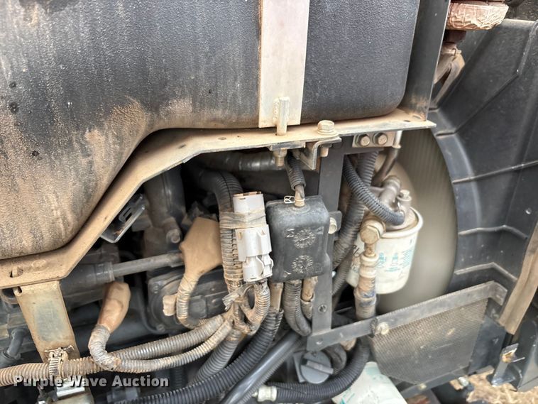 image for item DU6552 2021 Kubota M62 backhoe