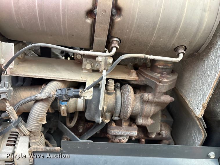 image for item DU6552 2021 Kubota M62 backhoe