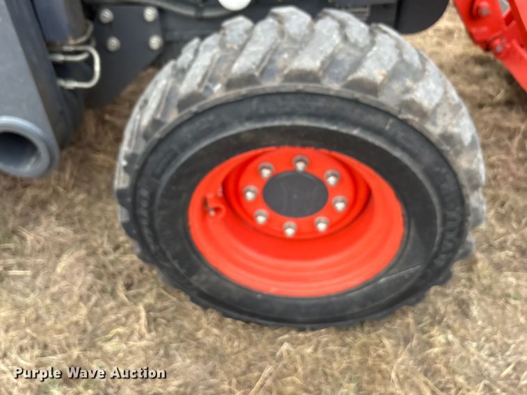 image for item DU6552 2021 Kubota M62 backhoe