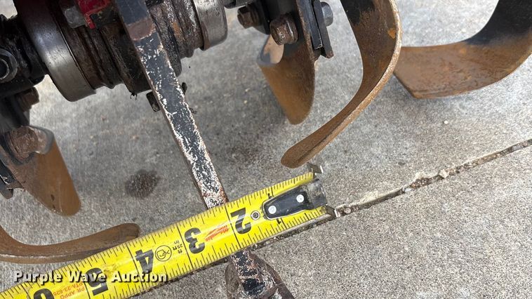 image for item DU6554 Honda FRC800 tiller