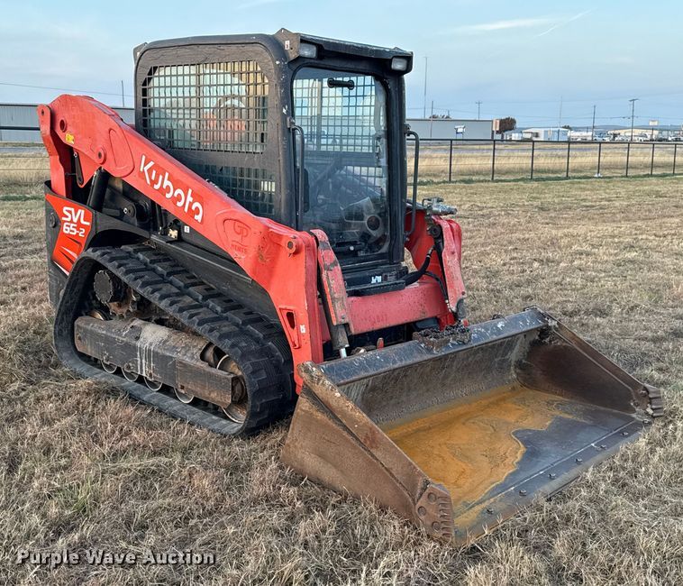 MINI CARGADOR SOBRE ORUGAS 2019 KUBOTA SVL652