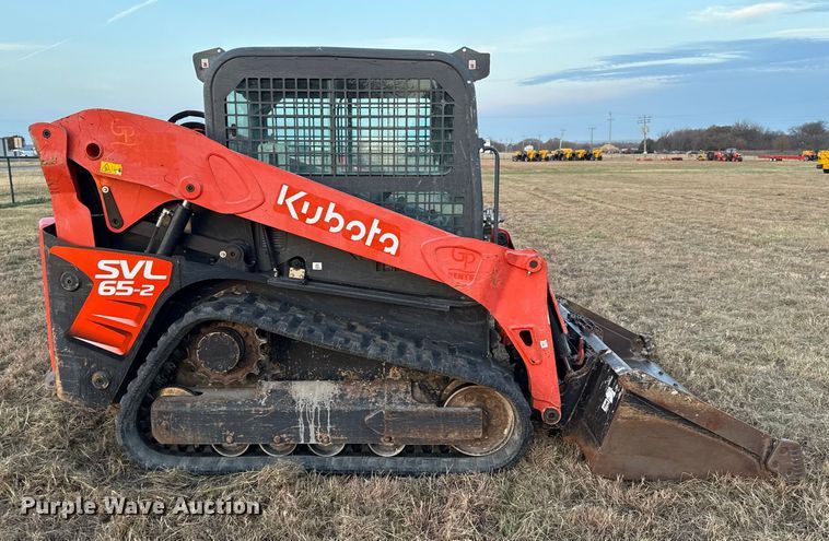 MINI CARGADOR SOBRE ORUGAS 2019 KUBOTA SVL652