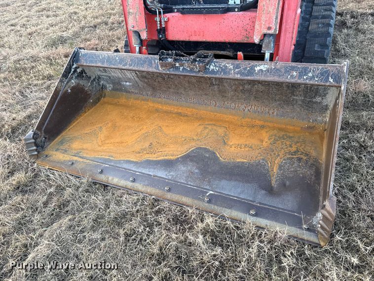 image for item DU6557 2019 Kubota SVL65-2 tracked skid steer loader