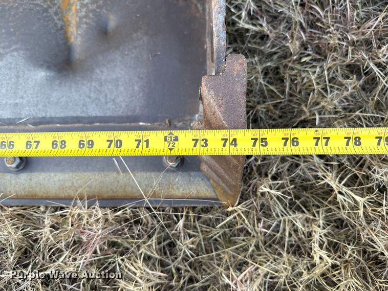 image for item DU6557 2019 Kubota SVL65-2 tracked skid steer loader