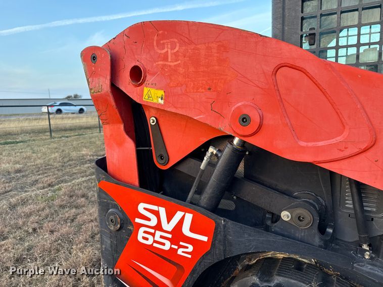 image for item DU6557 2019 Kubota SVL65-2 tracked skid steer loader