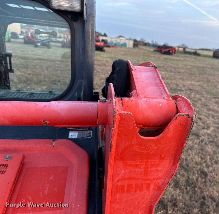 image for item DU6557 2019 Kubota SVL65-2 tracked skid steer loader