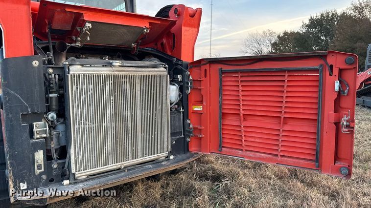 image for item DU6557 2019 Kubota SVL65-2 tracked skid steer loader