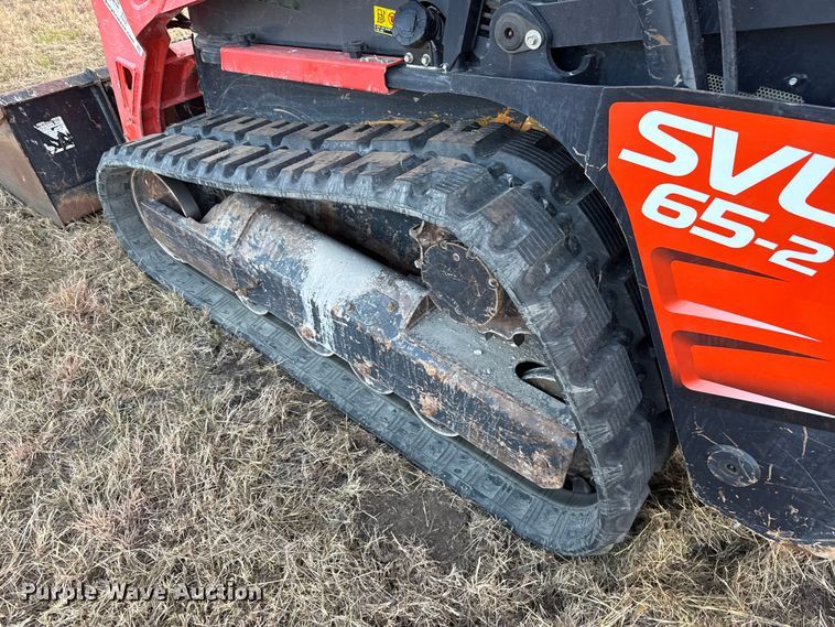 image for item DU6557 2019 Kubota SVL65-2 tracked skid steer loader