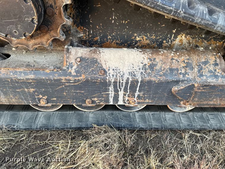 image for item DU6557 2019 Kubota SVL65-2 tracked skid steer loader