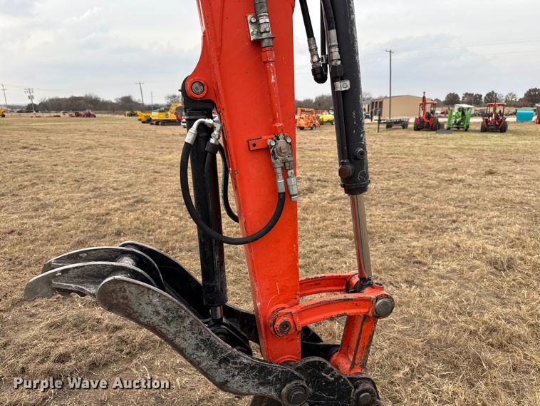 image for item DU6558 2019 Kubota  U55-4 mini excavator