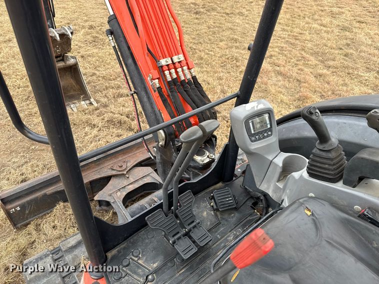 image for item DU6558 2019 Kubota  U55-4 mini excavator
