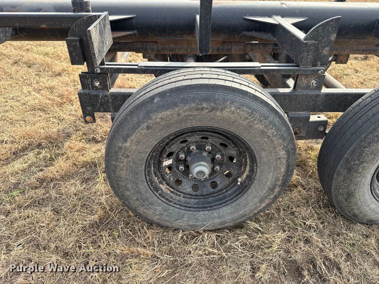 image for item DU6559 2023 Burks Best Mfg GS40 hay bale trailer