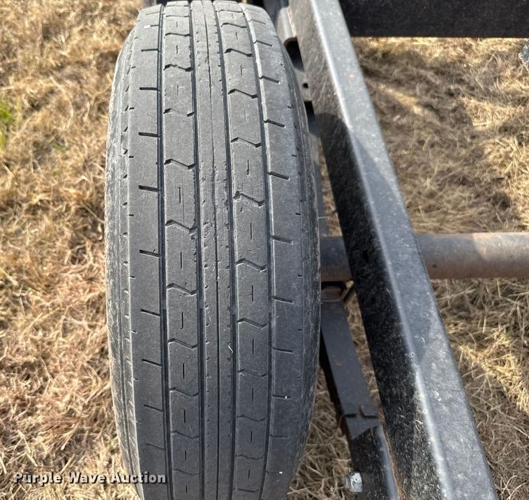 image for item DU6559 2023 Burks Best Mfg GS40 hay bale trailer