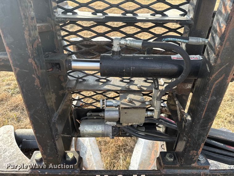 image for item DU6560 M&M HC16 skid steer tree shear