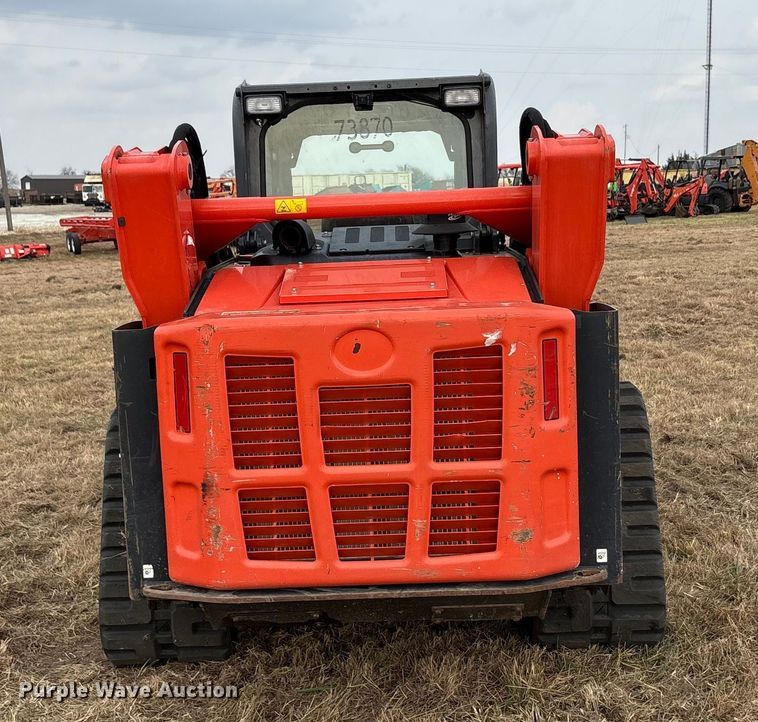 image for item DU6561 2023 Kubota SVL97-2 tracked skid steer loader