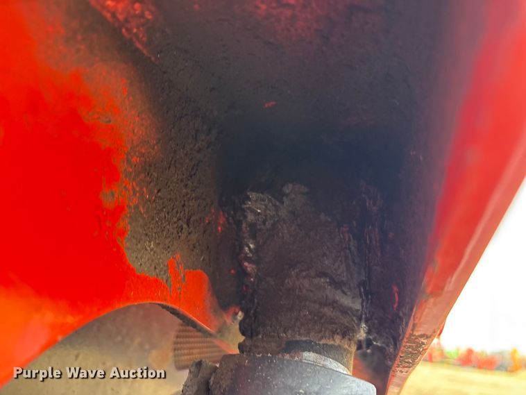 image for item DU6561 2023 Kubota SVL97-2 tracked skid steer loader