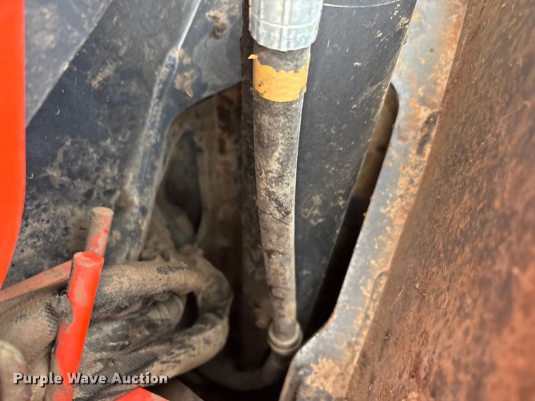 image for item DU6561 2023 Kubota SVL97-2 tracked skid steer loader