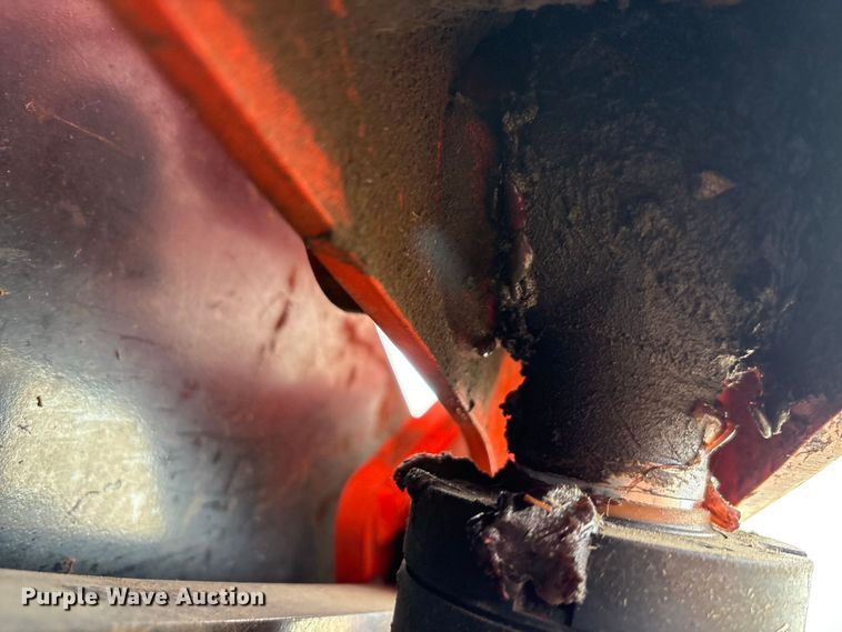 image for item DU6561 2023 Kubota SVL97-2 tracked skid steer loader