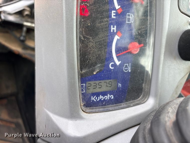 image for item DU6561 2023 Kubota SVL97-2 tracked skid steer loader