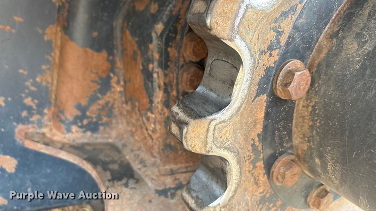 image for item DU6561 2023 Kubota SVL97-2 tracked skid steer loader