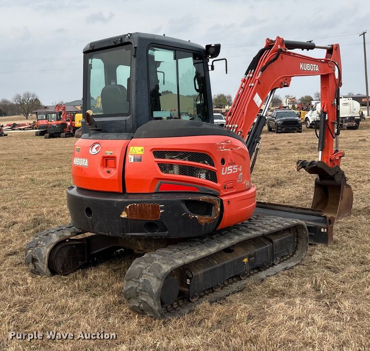 EXCAVADORA KUBOTA U554