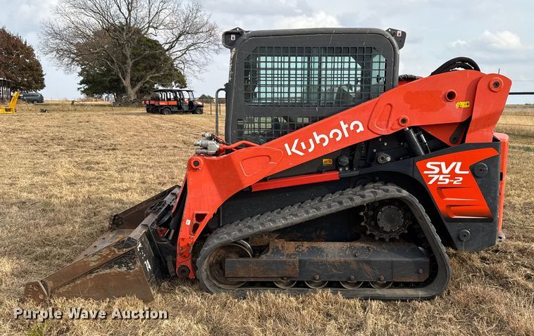 image for item DU6563 2022 Kubota SVL75-2 tracked skid steer loader